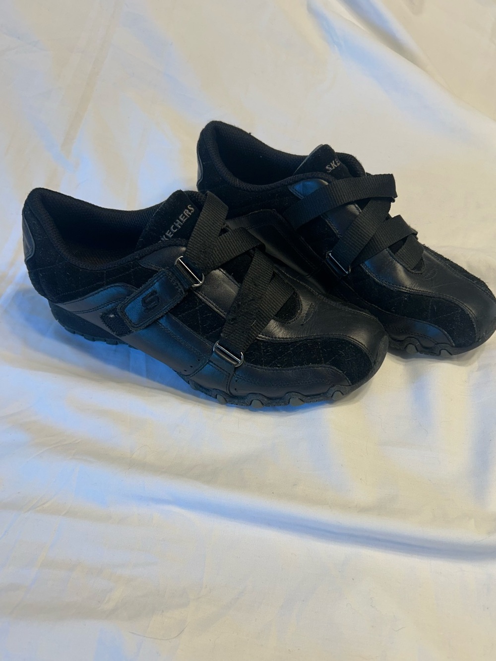 Skechers Velcro size 7